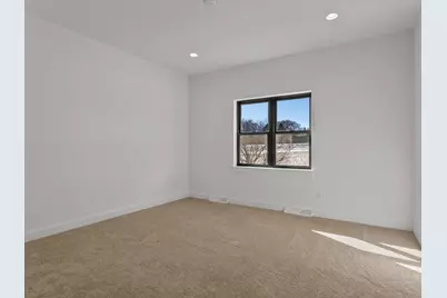 947  Berenschot Trl, Cedar Grove, WI 53013 - Photo 12