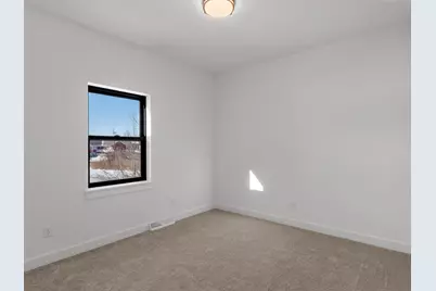 947  Berenschot Trl, Cedar Grove, WI 53013 - Photo 18