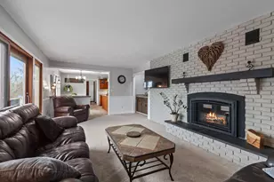 W290S4827 Parke Ln, Genesee, WI 53189 - Photo 12