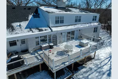 W290S4827  Parke Ln, Genesee, WI 53189 - Photo 4