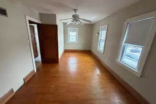 3757 S 56th St, Greenfield, WI 53220 - Photo 12