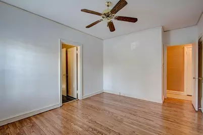 2225 E Woodstock Pl, Milwaukee, WI 53202 - Photo 22