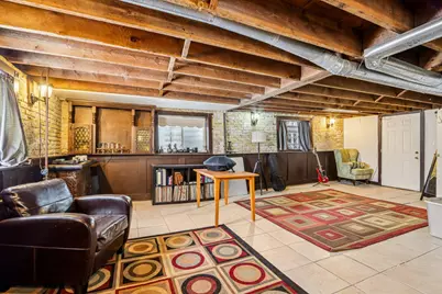 2557 N Gordon Pl, Milwaukee, WI 53212 - Photo 30