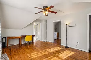 2557 N Gordon Pl, Milwaukee, WI 53212 - Photo 16