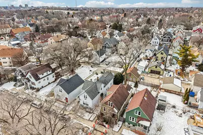 2557 N Gordon Pl, Milwaukee, WI 53212 - Photo 40