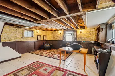 2557 N Gordon Pl, Milwaukee, WI 53212 - Photo 32