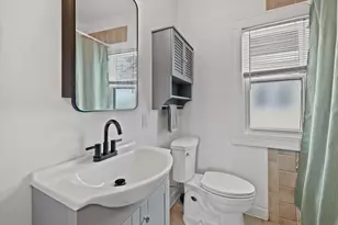 4418 N Bartlett Ave, Shorewood, WI 53211 - Photo 38