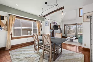 4418 N Bartlett Ave, Shorewood, WI 53211 - Photo 10