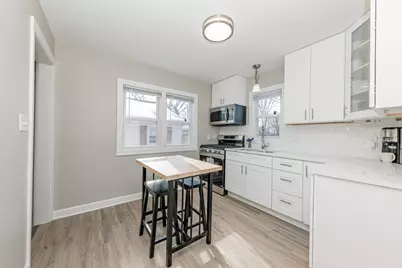 4853 N 60th St, Milwaukee, WI 53218 - Photo 8