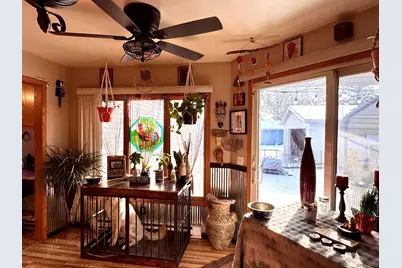 906  Villa Park Dr, West Bend, WI 53090 - Photo 12