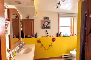 906 Villa Park Dr, West Bend, WI 53090 - Photo 20