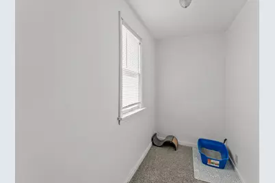 1129 S 20th St, Manitowoc, WI 54220 - Photo 12