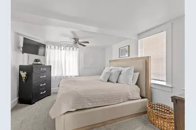 1129 S 20th St, Manitowoc, WI 54220 - Photo 8