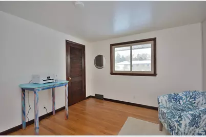 5005 S Menard Dr, New Berlin, WI 53151 - Photo 26