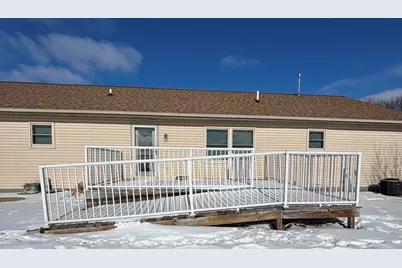 1633  Carlson Pl, Watertown, WI 53094 - Photo 26