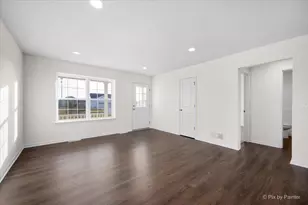 300 Savannah Dr, Walworth, WI 53184 - Photo 4