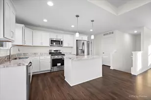 300 Savannah Dr, Walworth, WI 53184 - Photo 14