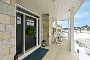 8130 W Mourning Dove Ln, Mequon, WI 53097 - Photo 2