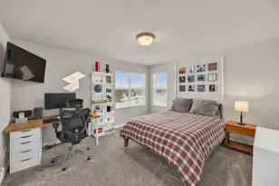 8130 W Mourning Dove Ln, Mequon, WI 53097 - Photo 26