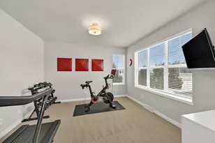 8130 W Mourning Dove Ln, Mequon, WI 53097 - Photo 16