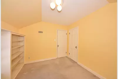 4480 N Ardmore Ave, Shorewood, WI 53211 - Photo 20