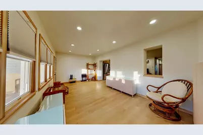 209 S Main St, Jefferson, WI 53549 - Photo 36