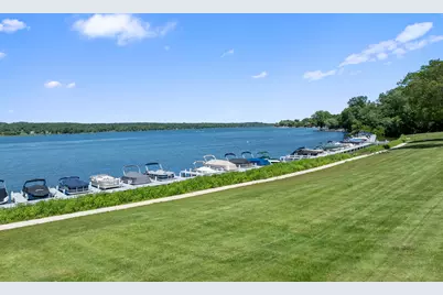 54  Lausanne Ct #05, Geneva, WI 53147 - Photo 4