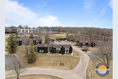54  Lausanne Ct #05, Geneva, WI 53147 - Photo 28