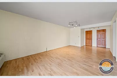 54  Lausanne Ct #05, Geneva, WI 53147 - Photo 8
