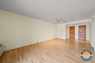 54 Lausanne Ct, Geneva, WI 53147 - Photo 8