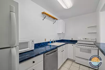 54  Lausanne Ct #05, Geneva, WI 53147 - Photo 12