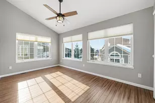 282 Lower Woodford Cir, West Bend, WI 53090 - Photo 18