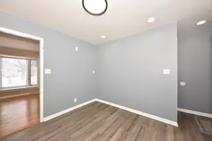 4948 S 15th St, Milwaukee, WI 53221 - Photo 10