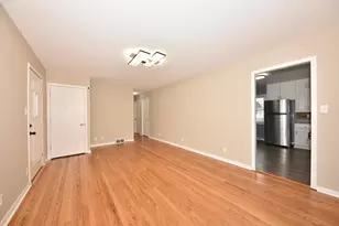 4948 S 15th St, Milwaukee, WI 53221 - Photo 4