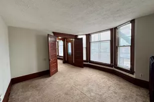 2109 Washington Ave, Racine, WI 53403 - Photo 10