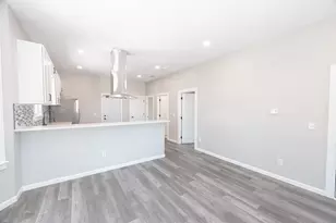 3513 W Lloyd St, Milwaukee, WI 53208 - Photo 12