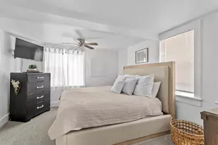 1129 S 20th St, Manitowoc, WI 54220 - Photo 8