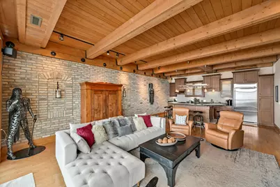 541 E Erie St #514, Milwaukee, WI 53202 - Photo 10