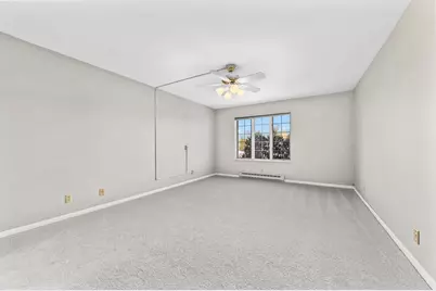 13335  Watertown Plank Rd #211, Elm Grove, WI 53122 - Photo 18