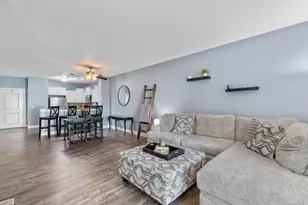 N165W20576 Berry Patch Rd, Jackson, WI 53037 - Photo 6