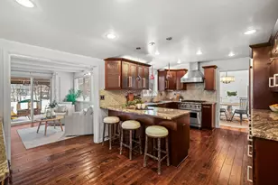 8930 N Maitland Rd, Bayside, WI 53217 - Photo 6