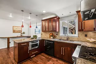 8930 N Maitland Rd, Bayside, WI 53217 - Photo 8