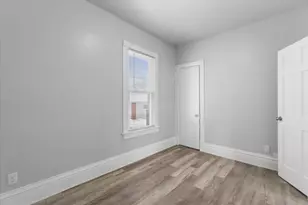 7924 W Becher St, West Allis, WI 53219 - Photo 16