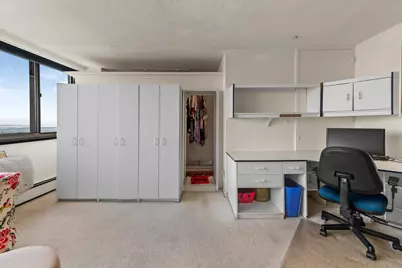 1919 N Summit Ave #11C, Milwaukee, WI 53202 - Photo 60