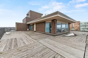 1919 N Summit Ave, Milwaukee, WI 53202 - Photo 94