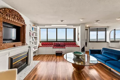 1919 N Summit Ave #11C, Milwaukee, WI 53202 - Photo 30