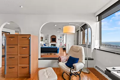 1919 N Summit Ave #11C, Milwaukee, WI 53202 - Photo 38