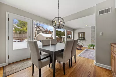 6200 N Berkeley Blvd, Whitefish Bay, WI 53217 - Photo 8