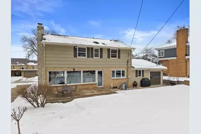 6200 N Berkeley Blvd, Whitefish Bay, WI 53217 - Photo 2