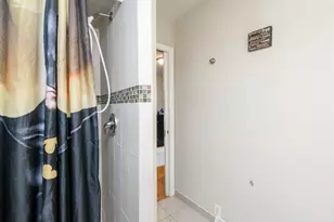 8239 W Casper St, Milwaukee, WI 53223 - Photo 14